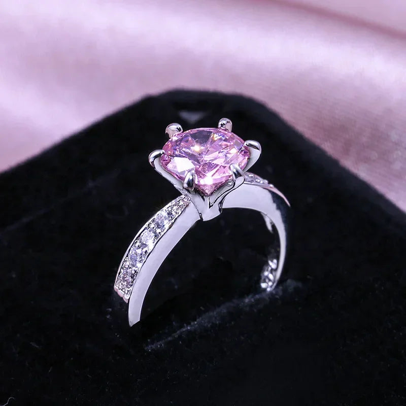 Style Pink Sparkling Zircon Princess Square Engagement Ring for Ladies and Girlfriends Luxury Proposal Gift Fashion Jewelry