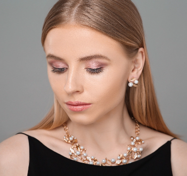 The Future of Online Shopping – Why More People Choose Zenat Store