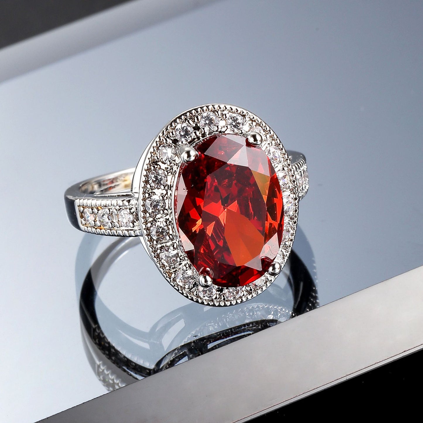 AliExpress Hot Explosions Gorgeous Women's Garnet Red Ring Oversized Zircon Fashion Party Banquet First Accessories