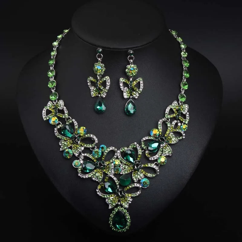 Zenat Butterfly Necklace Earrings Set