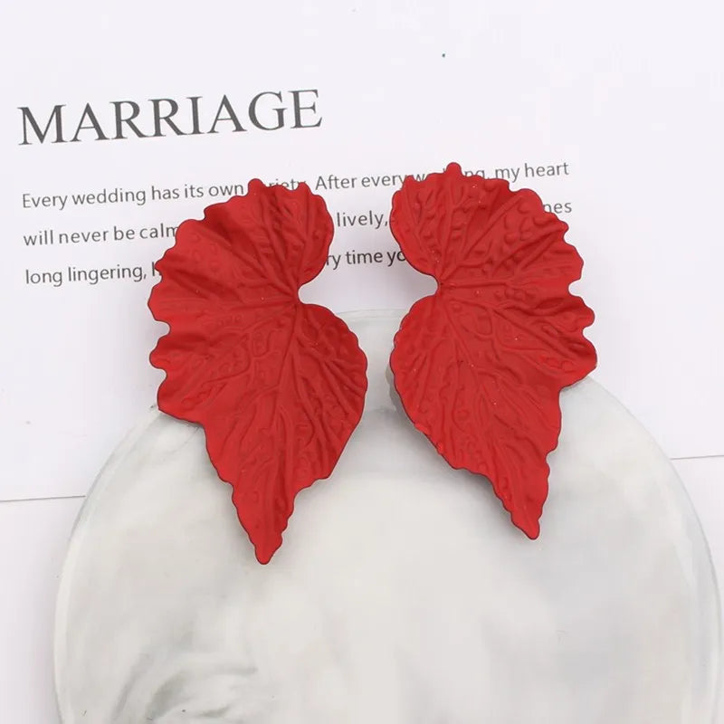 Fashion Geometric Gold Color Ginkgo Biloba Leaf Shape Drop Earring Creative Personality Earring Jewelry