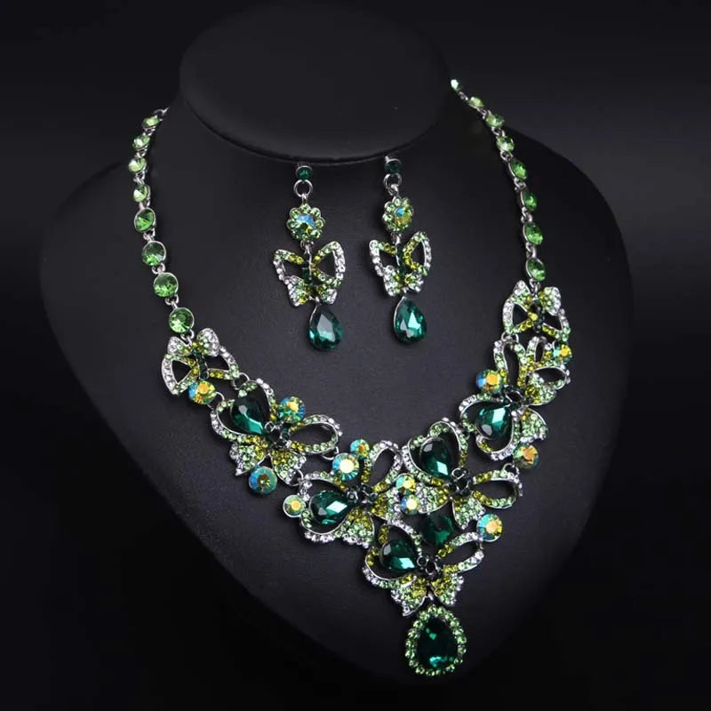 Zenat Butterfly Necklace Earrings Set