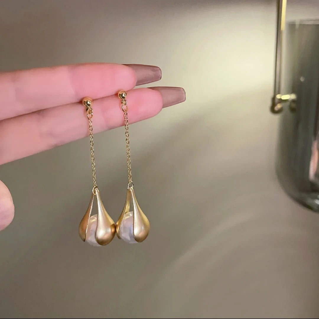 Drop Earrings for Women White Flower Heart Crystal Bow Round Circle Long Pearl Dangle Earrings Geometry Statement Jewelry Gift