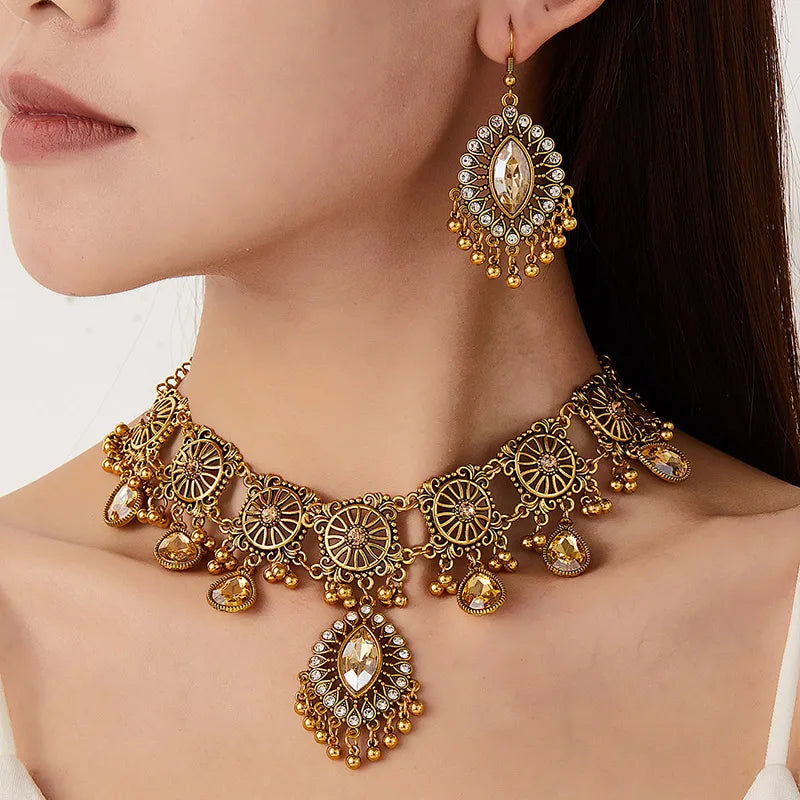 Ethnic Vintage Jewelry Set Resin Stone Jewelry Sets Hollow Metal Water Drop Pendant Necklace Earrings Set For Women Gift Jewelry