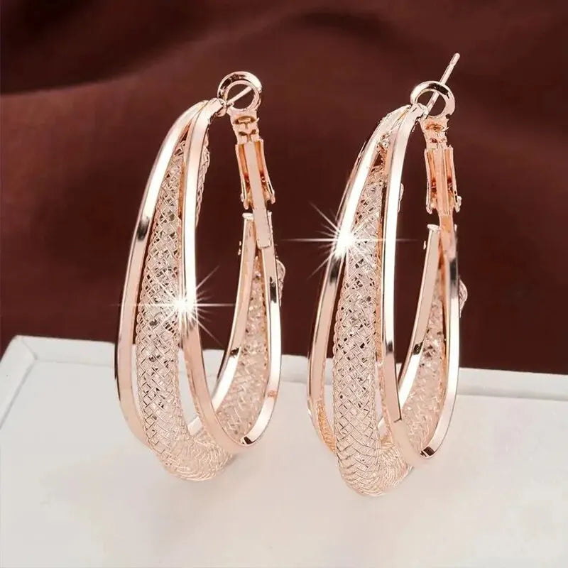 Gold Color Crystal Stone Hoop Earrings Twisted Metal Shape Silver Plating New Fashion Women Earrings Party Jewelry Birthday Gift