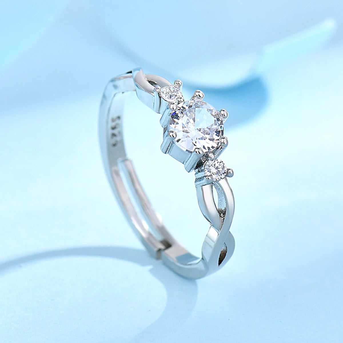 European American Fashion New Vintage Hollow Out Zircon Rings Hip Hop Party Opening Adjustable Ring for Women Gift