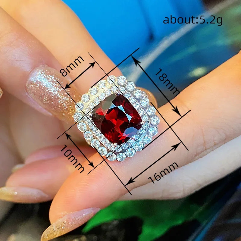2025 European and American Red Cubic Zirconia Ring, Oval Geometric Fashion Temperament Elegant and Dazzling Jewelry Accessories