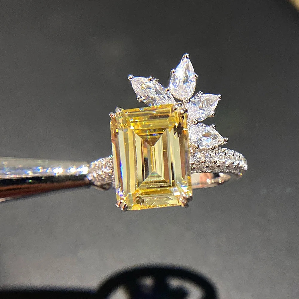 New Elegant Yellow Cubic Zirconia Women Rings Luxury Wedding Anniversary Party Lady's  Accessories Bright Fashion Jewelry