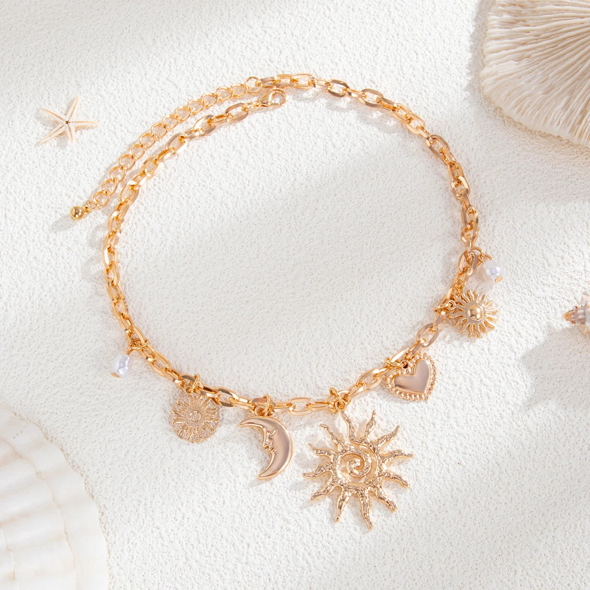 Ingemark 2025 Faddish Vintage Heart Sun Moon Pendant Necklace Trendy Creative Alloy Chains Chokers Necklace Wed Bridal Jewelry