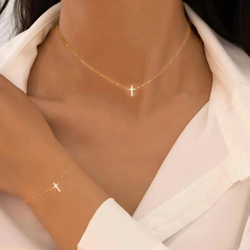 2 Pcs Exquisite Gold Color Bohemian Jewelry Set for Women Fashion Pearl Cross Pendant Necklace Bracelet Set Casual Jewelry Gifts