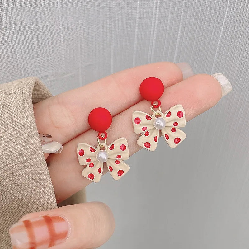 Drop Earrings for Women White Flower Heart Crystal Bow Round Circle Long Pearl Dangle Earrings Geometry Statement Jewelry Gift