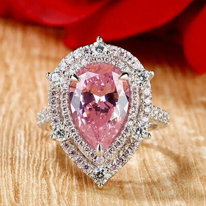 Style Pink Sparkling Zircon Princess Square Engagement Ring for Ladies and Girlfriends Luxury Proposal  Gift Fashion Jewelry