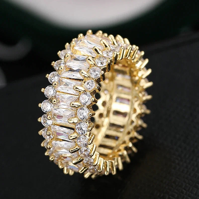 Luxury Female White Crystal Stone  Ring Irregular Zirconia Wedding Rings for Women Trendy Geometric Zircon Engagement Ring