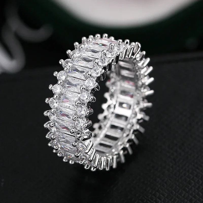 Luxury Female White Crystal Stone  Ring Irregular Zirconia Wedding Rings for Women Trendy Geometric Zircon Engagement Ring