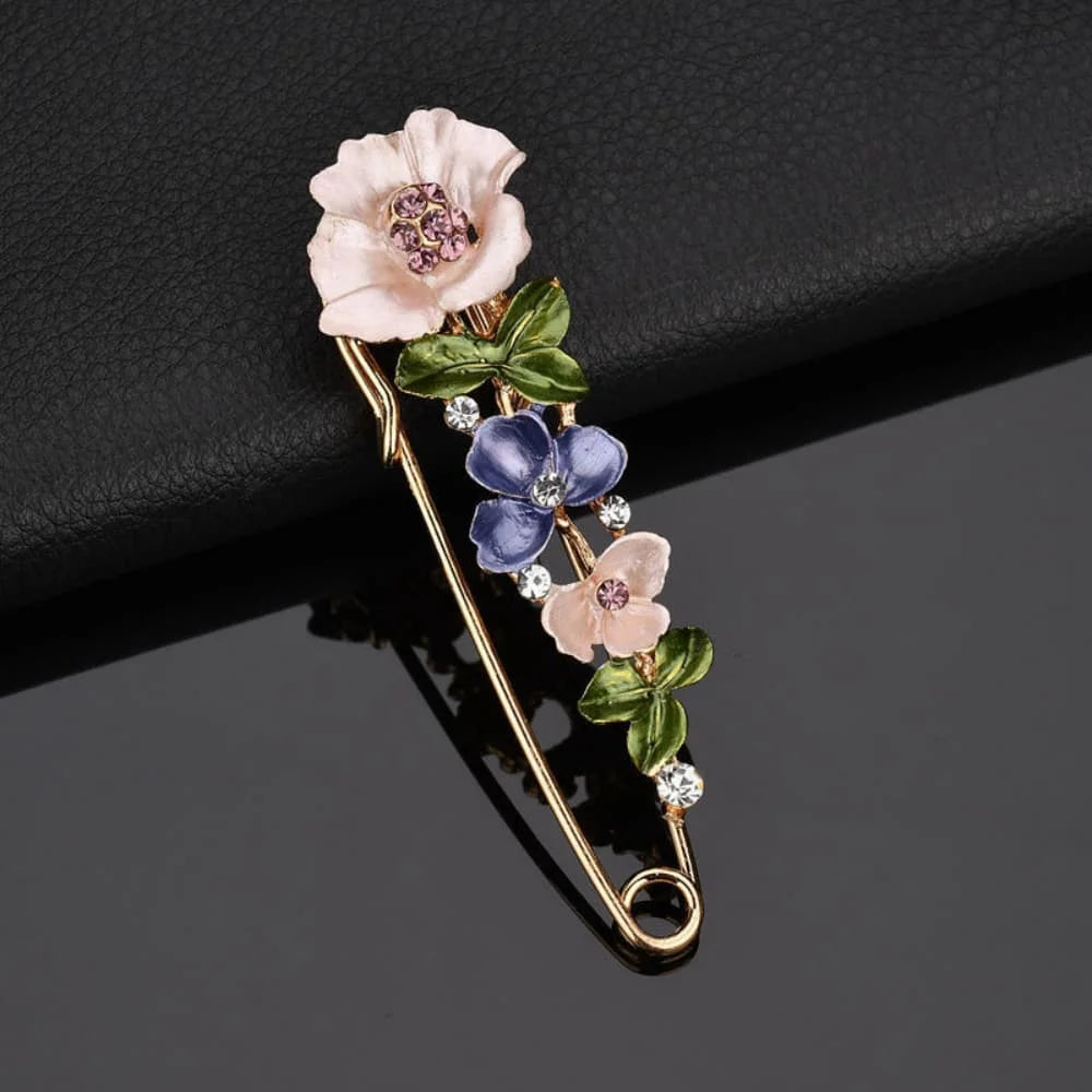 Exquisite Rhinestone Flower Brooches Leaf Metal Lapel Pins Women Clothes Jewelry Accessories