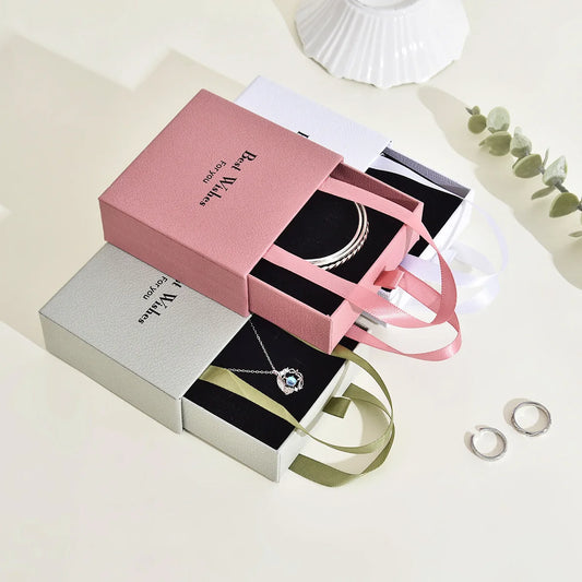 Portable Necklace Gift Box Velvet-Lined