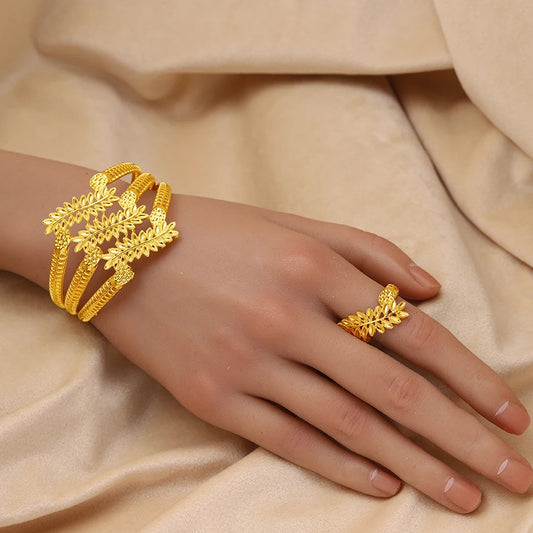 Middle East Cross border Dubai 24K Gold Plated Jewelry Set with Hollow Leaf Gold Leaf Bracelet Ring Two Piece Set