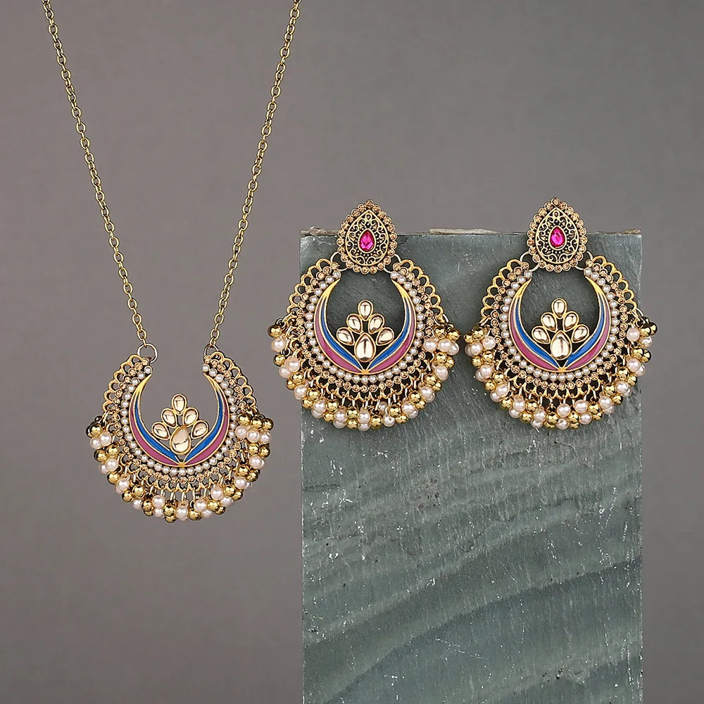Luxury Retro Indian Jewelry Set Earring/Necklace Bijoux Wedding Jewelry Hangers Ethnic Carved Jhumka Earrings