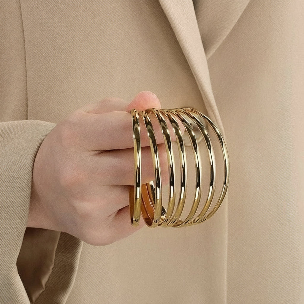 Glossy 18K Gold Plated Stainless Steel Bangle for Women