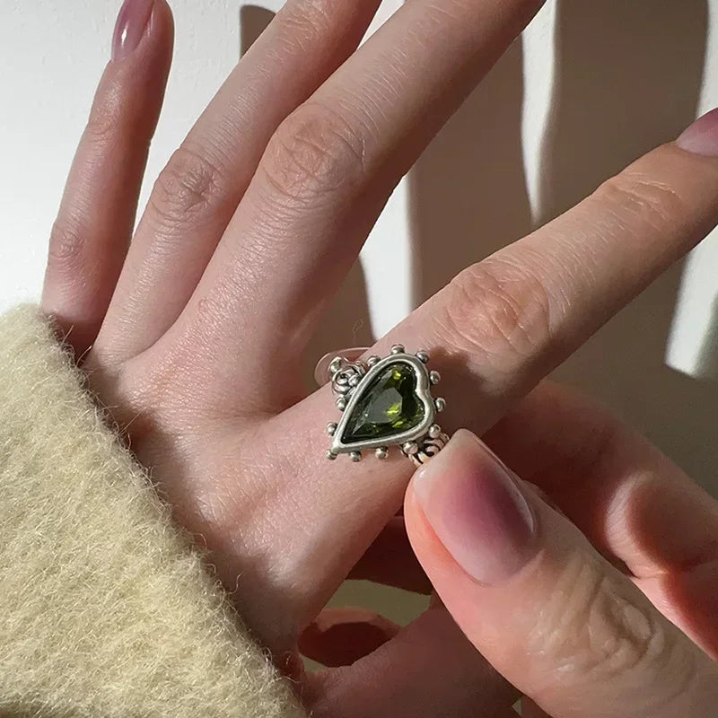 High End Vintage Punk Green Zircons Party Rings for Women Couples New Fashion Creative Tassel Geometric Handmade Party Jewelry