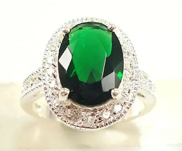 2025 New Luxury High End Party Women's Ring Bright Green Oval Crystal Noble  Retro Style Accessories Gorgeous Gift