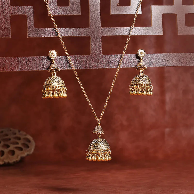 Luxury Retro Indian Jewelry Set Earring/Necklace Bijoux Wedding Jewelry Hangers Ethnic Carved Jhumka Earrings