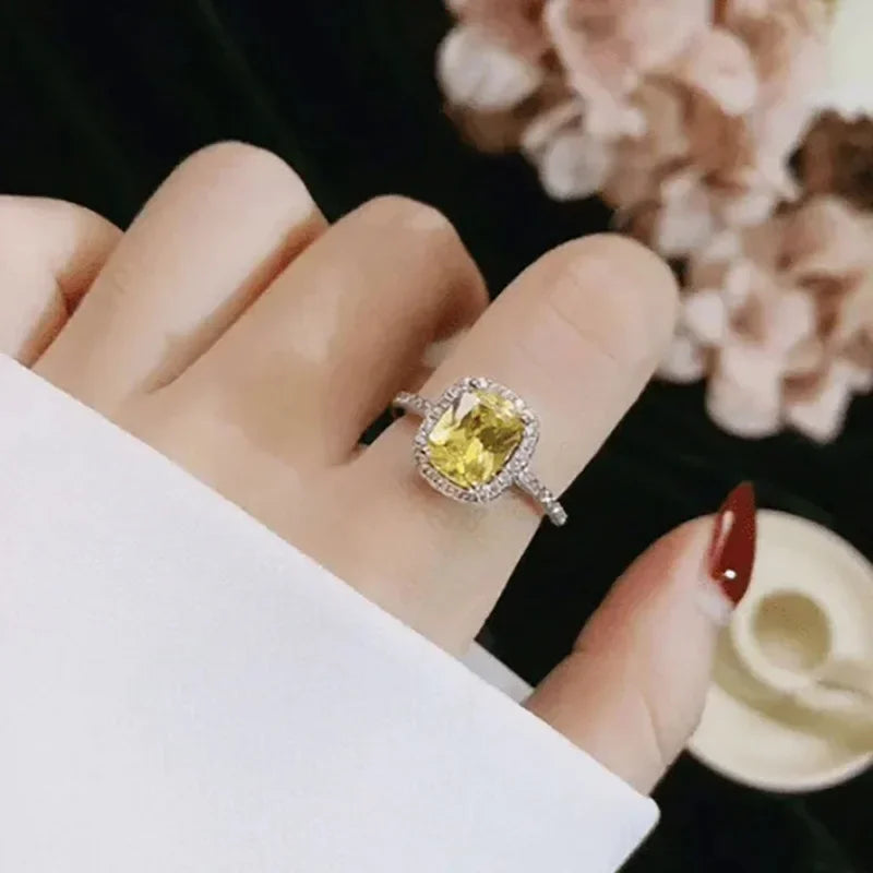 New Elegant Yellow Cubic Zirconia Women Rings Luxury Wedding Anniversary Party Lady's  Accessories Bright Fashion Jewelry