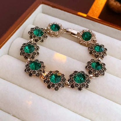 1/4 Pcs French Retro Rhinestones Choker Necklaces for Women Luxury Green Flower Ear Studs Elegant Snape Bracelet Jewelry Sets M