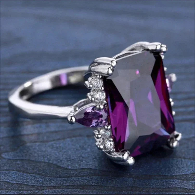 Gorgeous Sparkling Crystal Zircon Design Ring for Women, Exquisite and High-end Accessories  Women's Temperament Jewelry