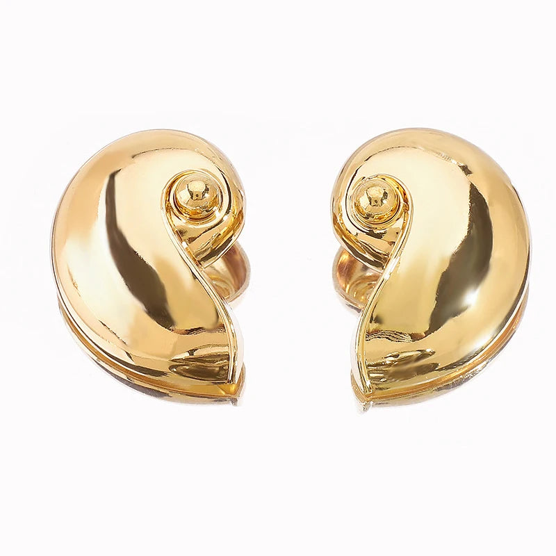 Snail Shell Pendant Multilayer Rope Necklace 2024 Vintage Jewelry for Women Fashion Holiday Party Accessories