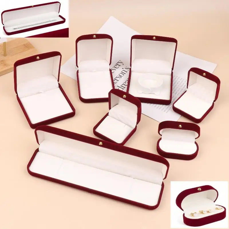 Flocking Gold Buckle Jewelry Box Red Velvet