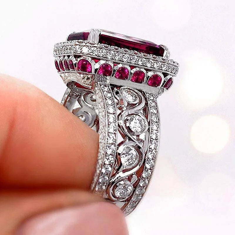 2025 New Elegant Red Corundum Ring with Extra Large Zircon Fashion Party Jewelry Flower Dove Egg Shining First