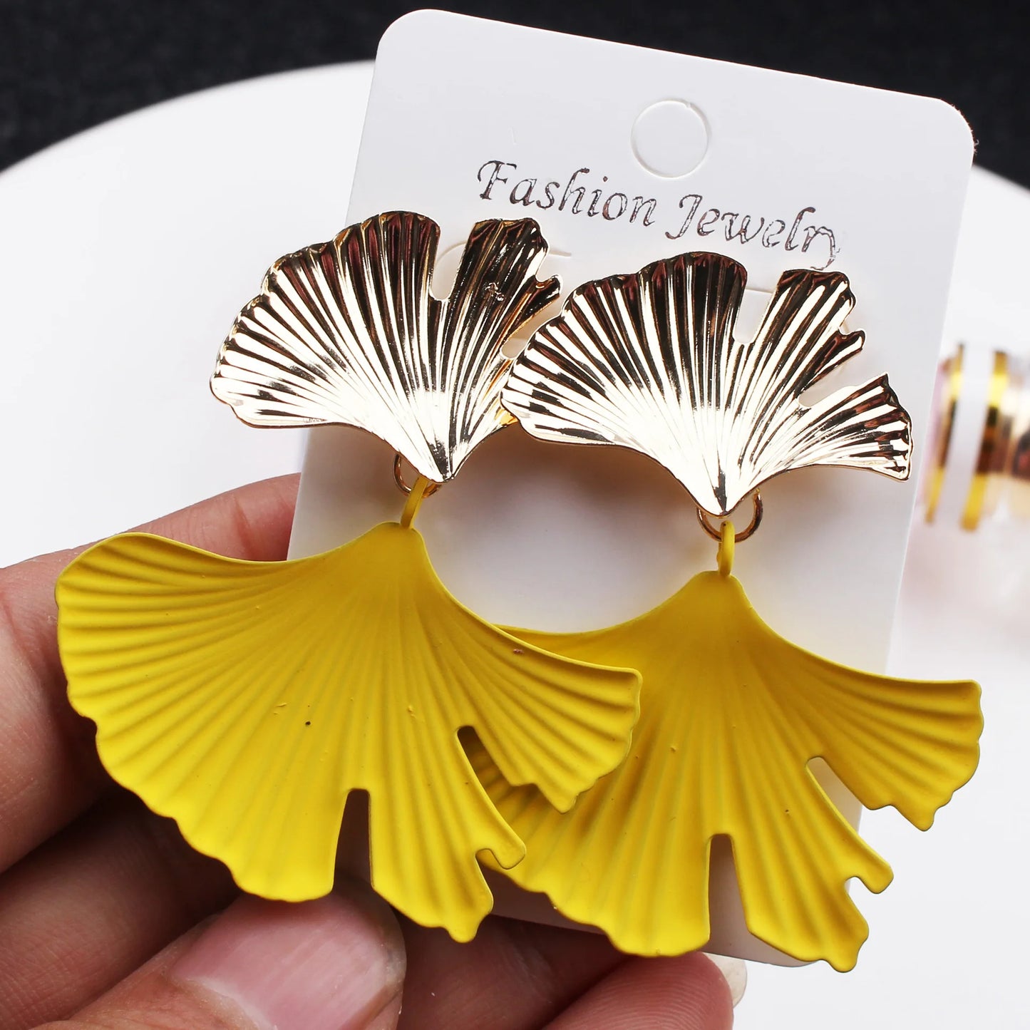 Fashion Geometric Gold Color Ginkgo Biloba Leaf Shape Drop Earring Creative Personality Earring Jewelry