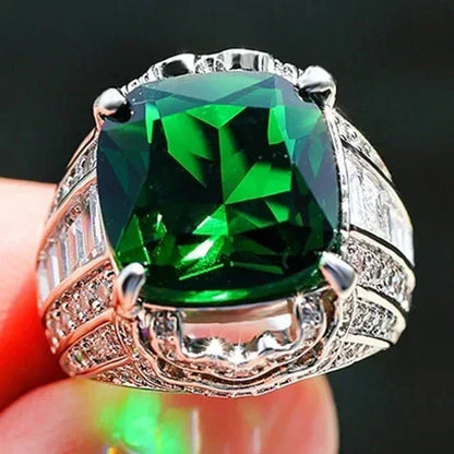 2025 New Luxury High End Party Women's Ring Bright Green Oval Crystal Noble  Retro Style Accessories Gorgeous Gift