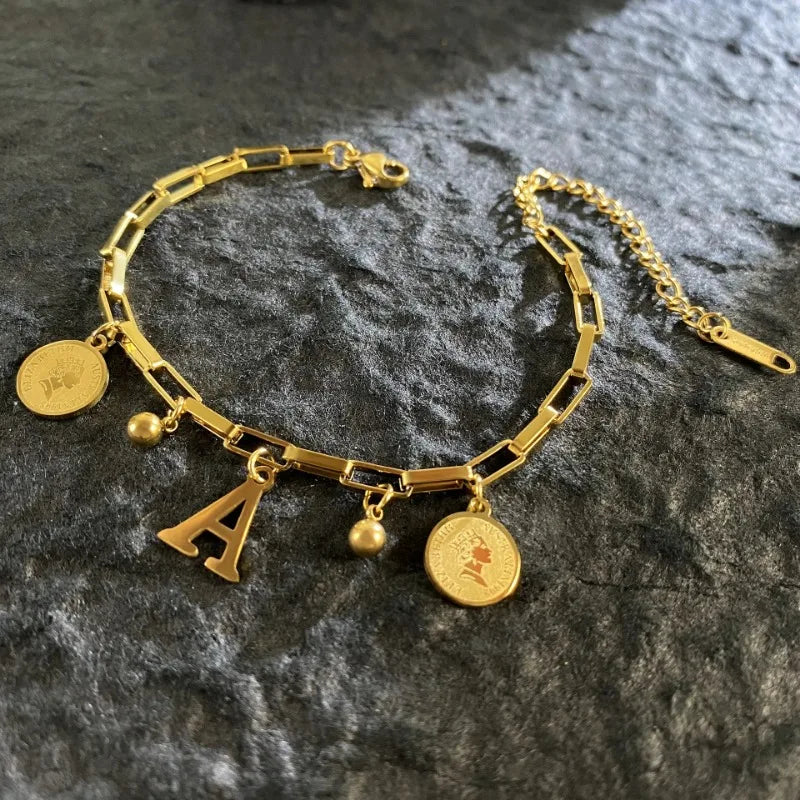 Queen Coin Letter 18K Gold-plated Stainless Steel Bracelet for Women Small Bell Pendant Adjustable Bracelet Classic Jewelry