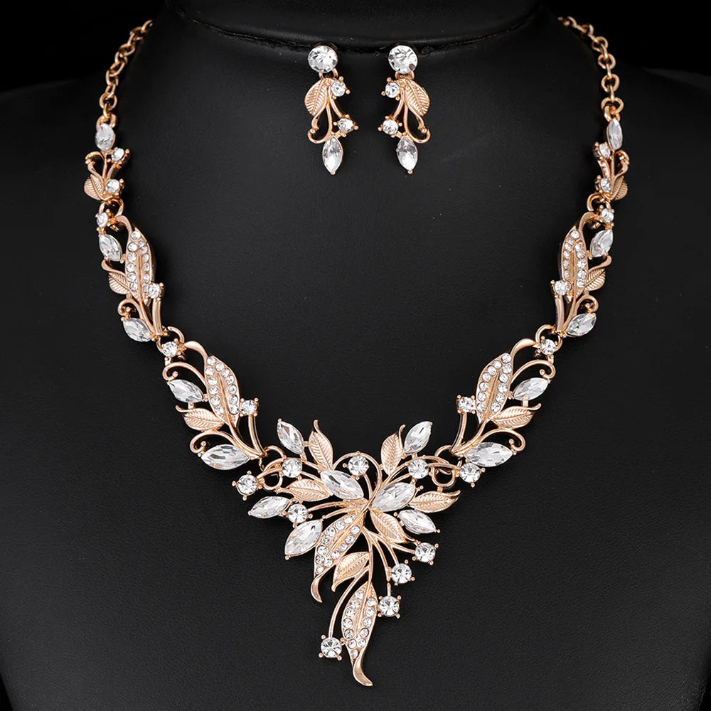 Zenat Luxury Crystal Necklace Earrings Set