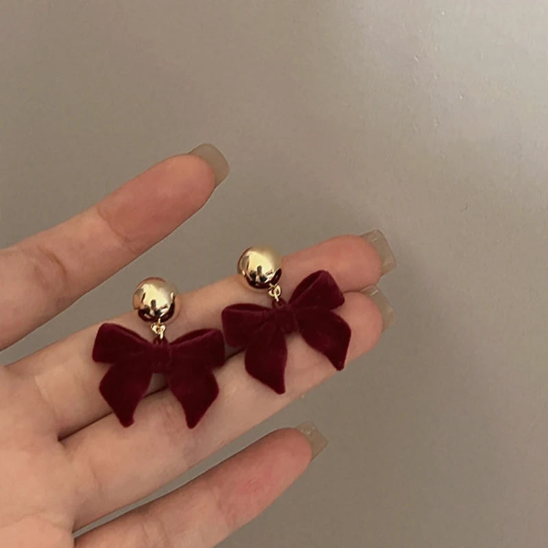 1Pair Vintage Black Flocking Earrings Geometric Bowknot Stud Earrings For Women Fashion With Jewelry Accessories