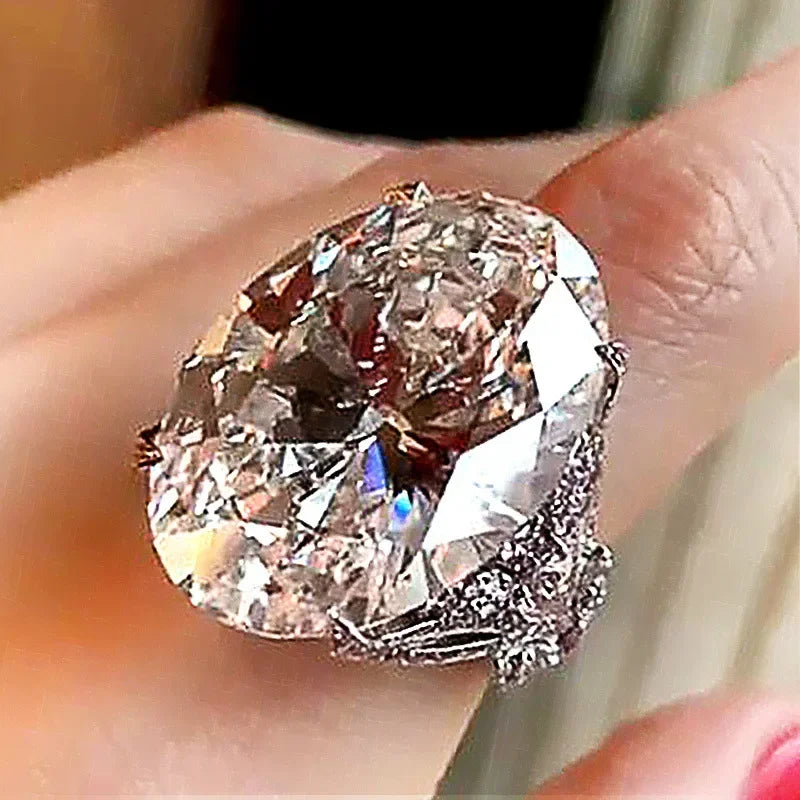 Gorgeous Sparkling Crystal Zircon Design Ring for Women, Exquisite and High-end Accessories  Women's Temperament Jewelry