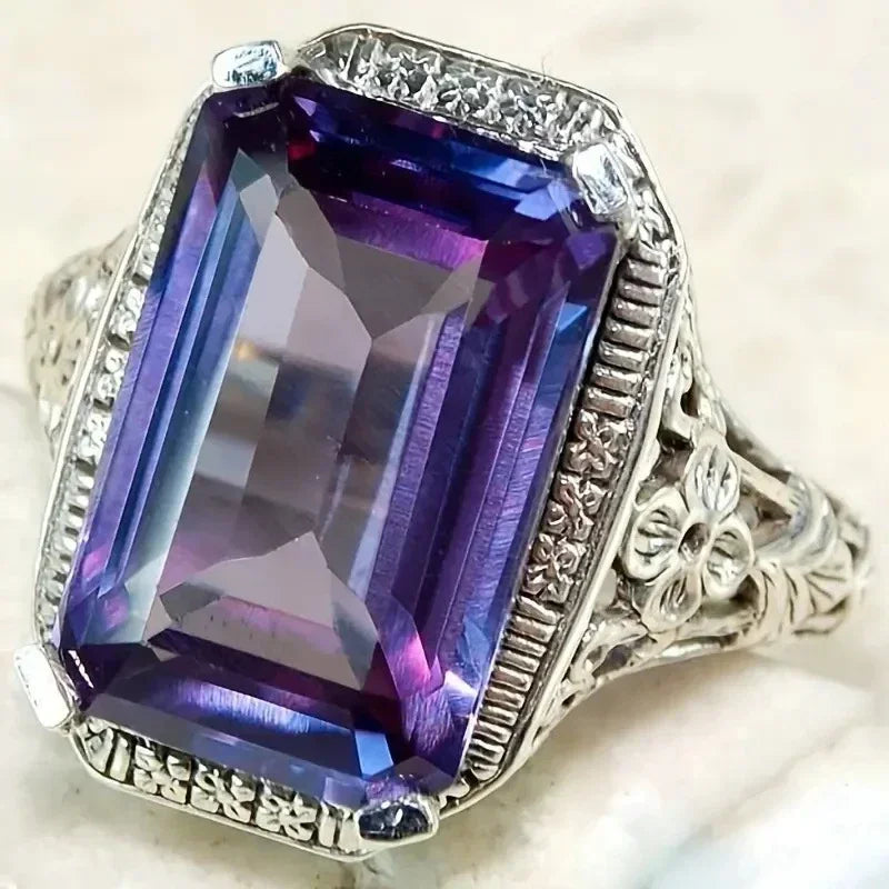 2025 New Purple Cubic Zirconia Ring with Sparkling Square Crystal, High End Women's Personalized Fashion Cocktail Party Jewelry