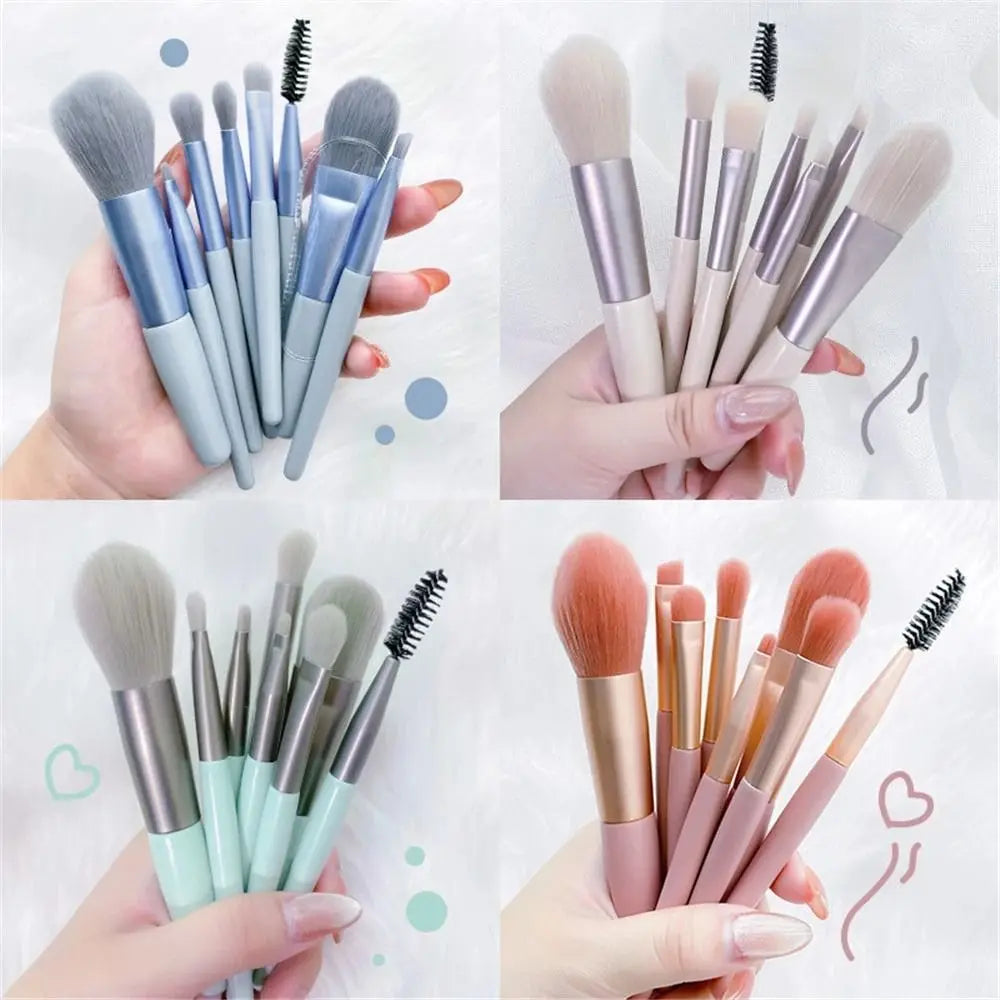 Set of 8 Soft Bristle Make Up Brushes Premium Synthetic With Bag Eyeshadow Brush Eye Facial Beauty Foundation Brush