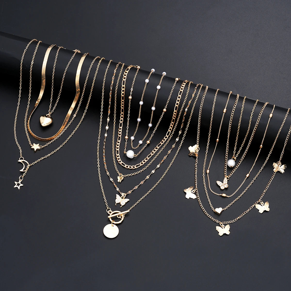 Simple Stackable Necklaces Set for Women Fashion Butterfly Heart Star Pearl Moon Pendant Necklaces Boho Jewelry Gifts 2025