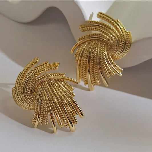Golden Fashion Metallic Woven Stylish Clip on Earrings Temperament Irregular Geometric Ear Cuff Clips Non Pierced Ears Jewelry