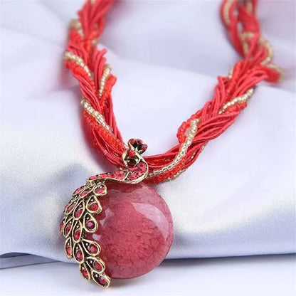 Elegant Vintage Peacock Fringed Tassel Pendant Necklace for Women's Sweaters Fashionable Bohemian Jewelry Accessory