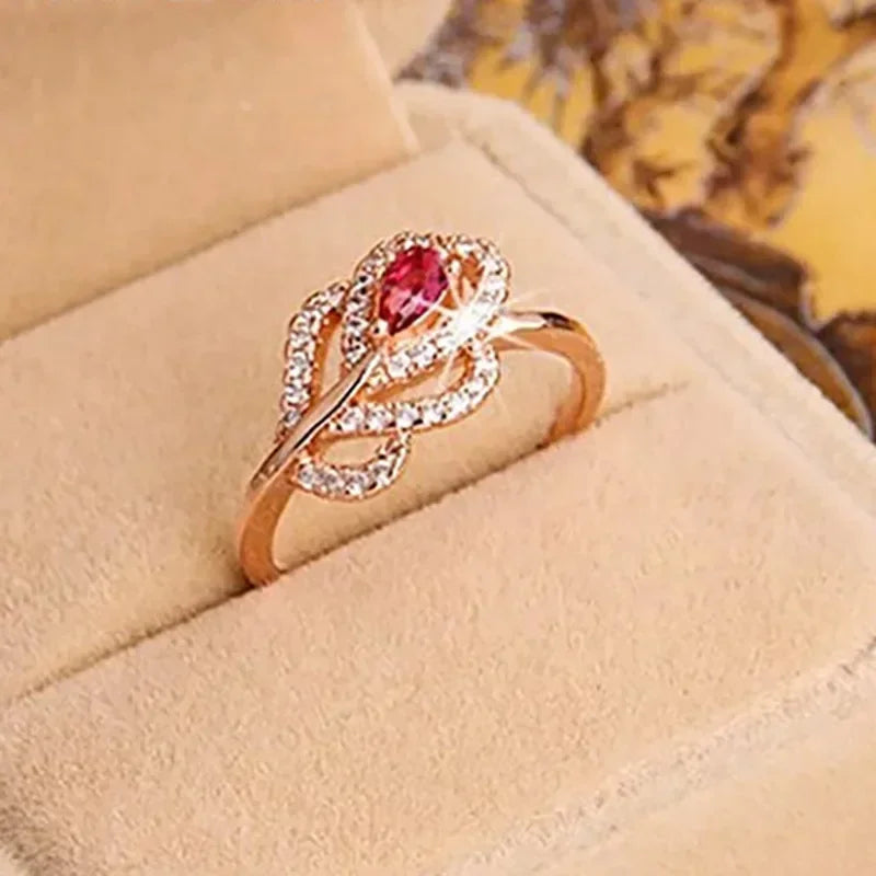 2025 European and American Red Cubic Zirconia Ring, Oval Geometric Fashion Temperament Elegant and Dazzling Jewelry Accessories