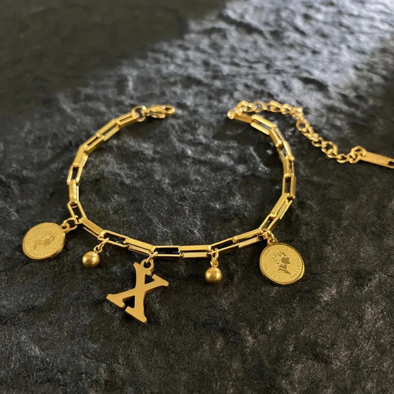 Queen Coin Letter 18K Gold-plated Stainless Steel Bracelet for Women Small Bell Pendant Adjustable Bracelet Classic Jewelry