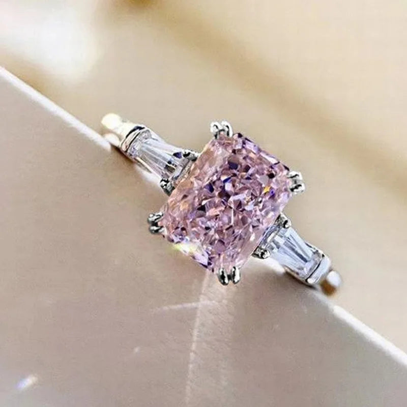 Style Pink Sparkling Zircon Princess Square Engagement Ring for Ladies and Girlfriends Luxury Proposal  Gift Fashion Jewelry