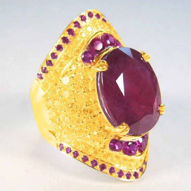 2025 European and American Red Cubic Zirconia Ring, Oval Geometric Fashion Temperament Elegant and Dazzling Jewelry Accessories