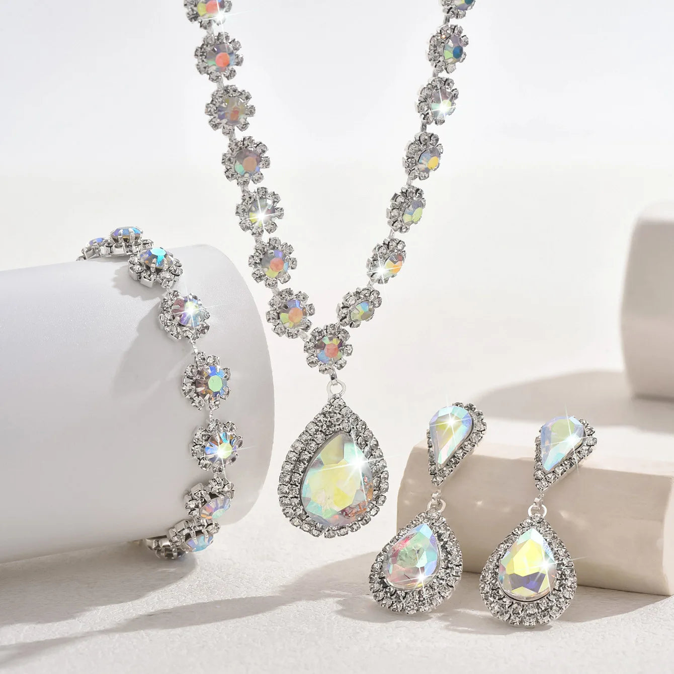 Minimalist Water drops Jewelry Set for Women Crystal Necklace Bracelet Earrings Set Gift Banquet Wedding Anniversary Accessories